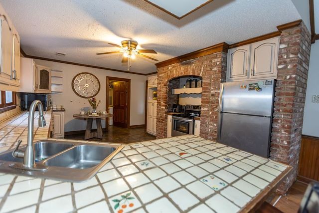 31 RED THORN CV, Cordova, TN 38018