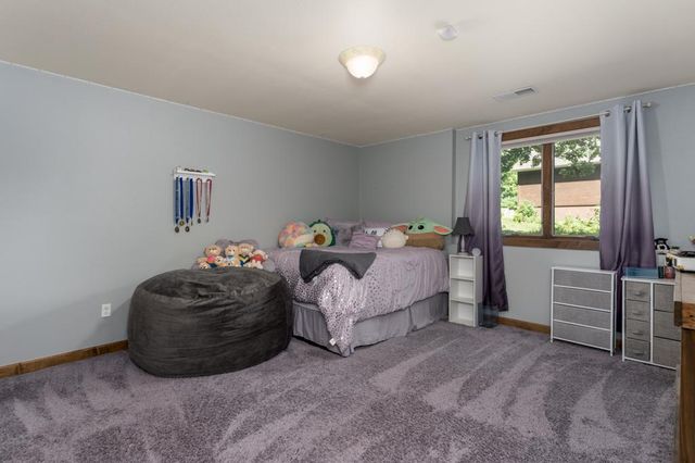 1408 10th Street NE, Sauk Rapids, MN 56379