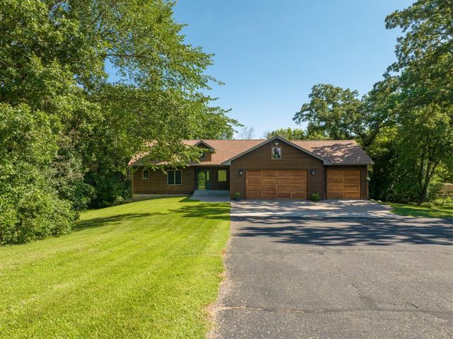 1408 10th Street NE, Sauk Rapids, MN 56379