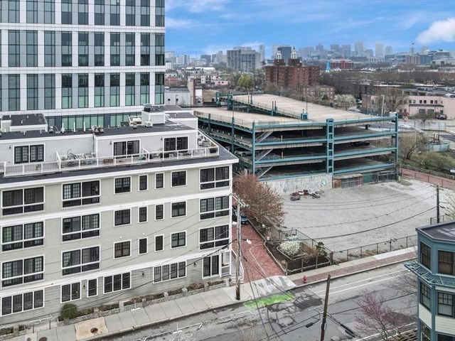 80 Webster Ave 1D, Somerville, MA 02143