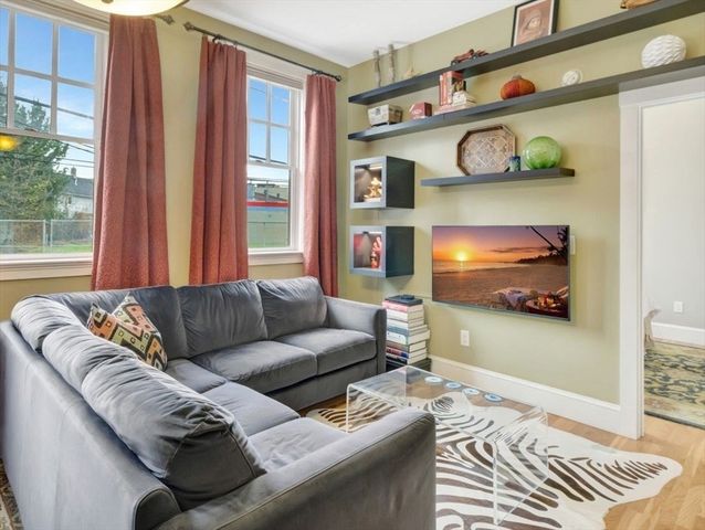 80 Webster Ave 1D, Somerville, MA 02143