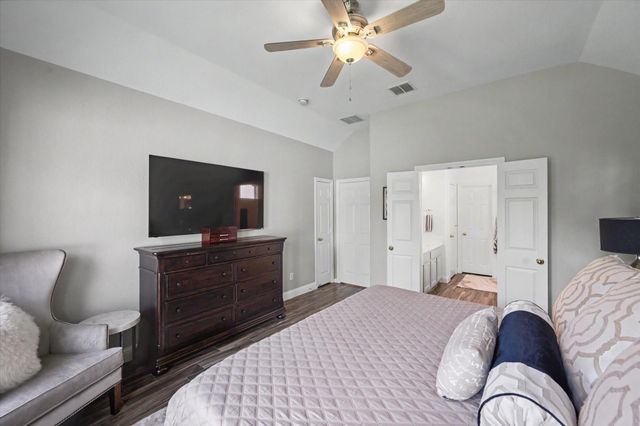115 Zephyr Bend Place, The Woodlands, TX 77381