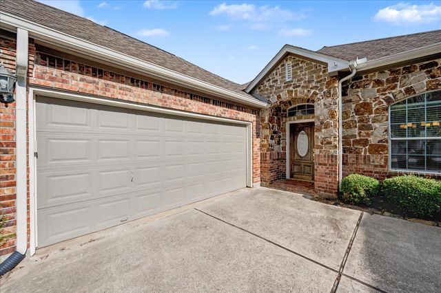 115 Zephyr Bend Place, The Woodlands, TX 77381