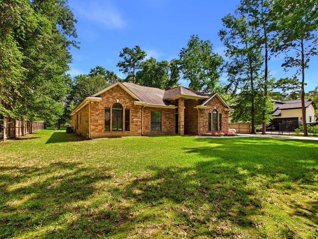 19521 Desna Drive, Porter, TX 77365