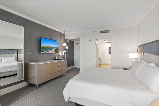 4401 Collins Avenue 1017, Miami Beach, FL 33140