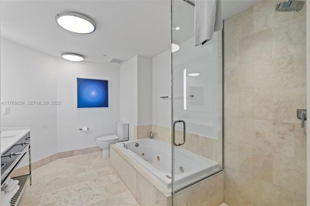 4401 Collins Avenue 1017, Miami Beach, FL 33140