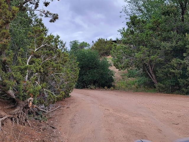 6 Vista Del Cuervo, Santa Fe, NM 87506