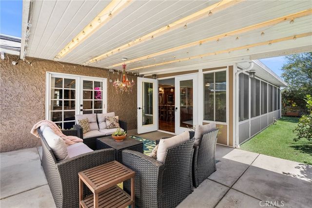 2118 Peachwood Lane, Santa Ana, CA 92705