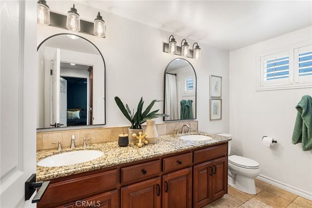 2118 Peachwood Lane, Santa Ana, CA 92705