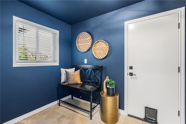 2118 Peachwood Lane, Santa Ana, CA 92705