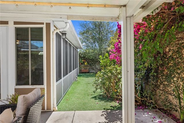 2118 Peachwood Lane, Santa Ana, CA 92705