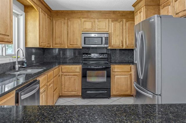 4315 Pleasant Dr Drive, Lake Charles, LA 70605