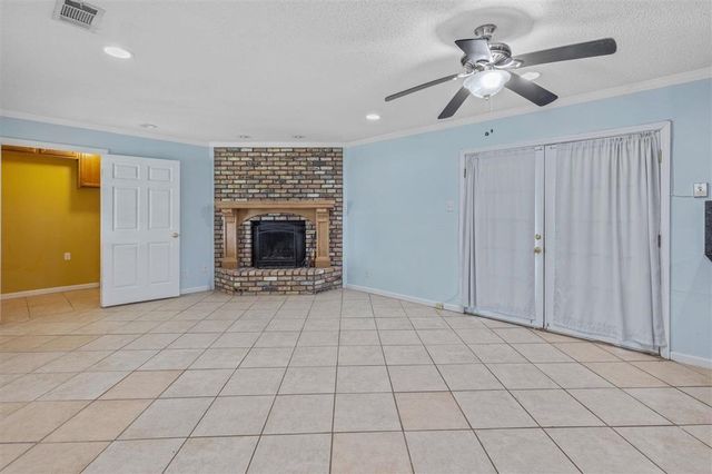 4315 Pleasant Dr Drive, Lake Charles, LA 70605