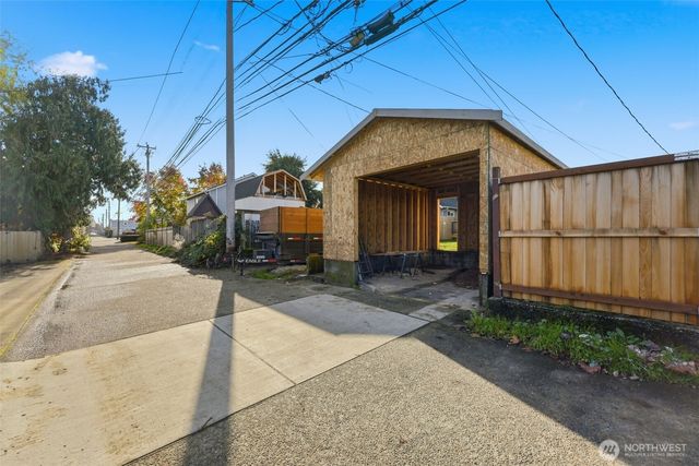 1315 S L Street, Tacoma, WA 98405