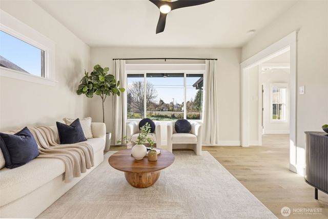 1315 S L Street, Tacoma, WA 98405