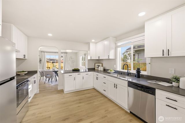 1315 S L Street, Tacoma, WA 98405