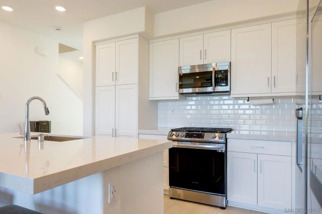 6861 Secano St, San Diego, CA 92154
