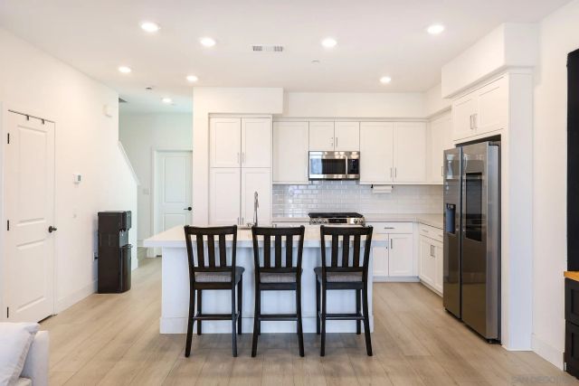 6861 Secano St, San Diego, CA 92154