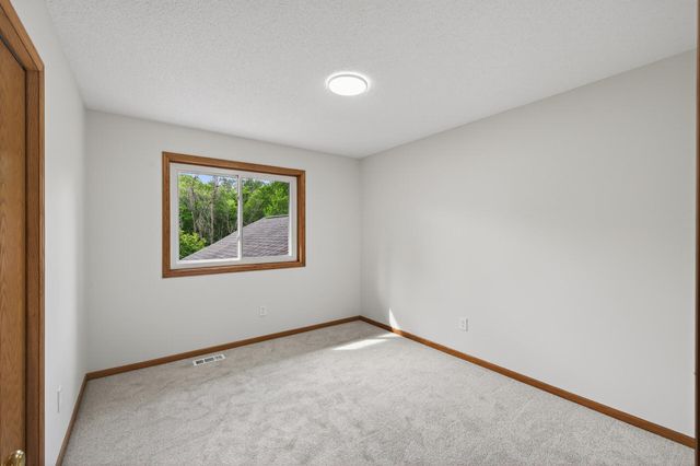 1290 109th Avenue NW, Coon Rapids, MN 55433