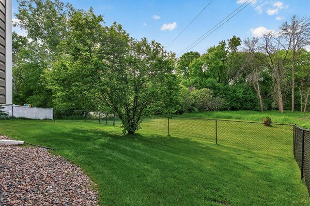 1290 109th Avenue NW, Coon Rapids, MN 55433