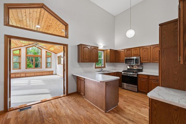 1290 109th Avenue NW, Coon Rapids, MN 55433