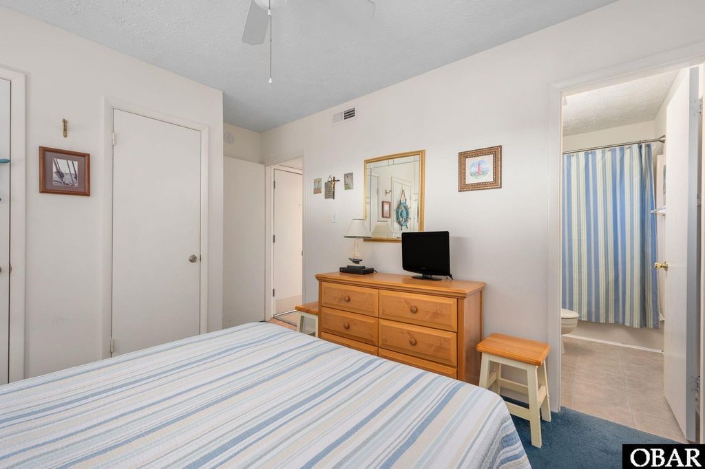 Image 19 of property listing at 117 Sea Colony Drive Unit 211 B, Duck, NC 27949