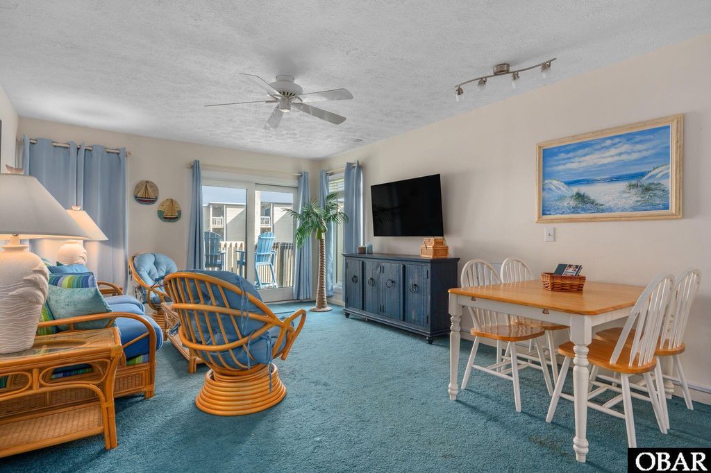 Image 8 of property listing at 117 Sea Colony Drive Unit 211 B, Duck, NC 27949