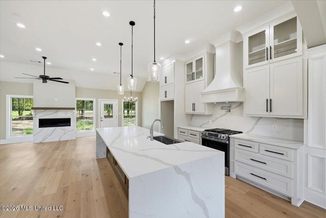 280 Fairfield Drive, Jackson, MS 39206