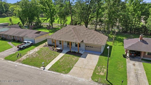 280 Fairfield Drive, Jackson, MS 39206
