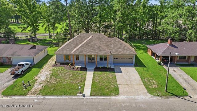 280 Fairfield Drive, Jackson, MS 39206