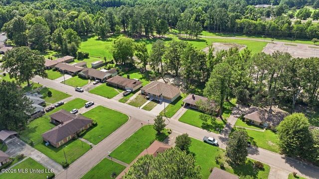 280 Fairfield Drive, Jackson, MS 39206