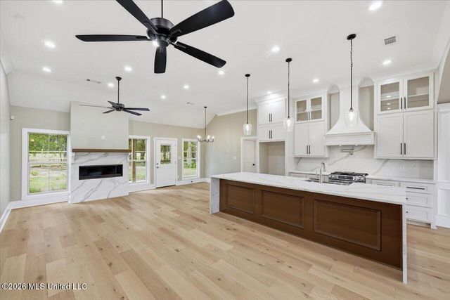 280 Fairfield Drive, Jackson, MS 39206