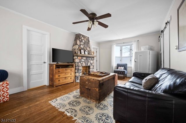 4 Dead End Rd, Rockaway Twp., NJ 07435