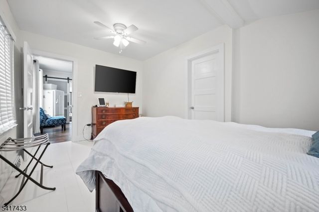 4 Dead End Rd, Rockaway Twp., NJ 07435