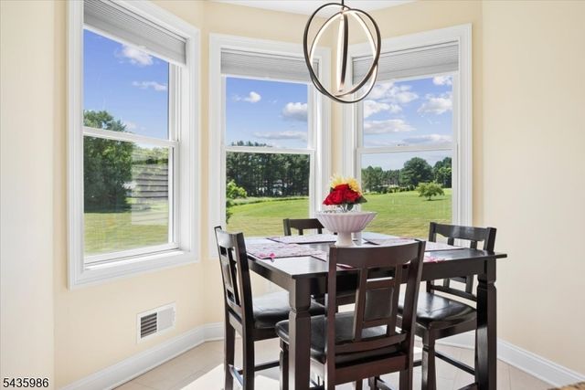19 Green Valley Way, Harmony Twp., NJ 08865
