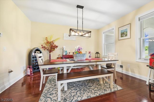 19 Green Valley Way, Harmony Twp., NJ 08865