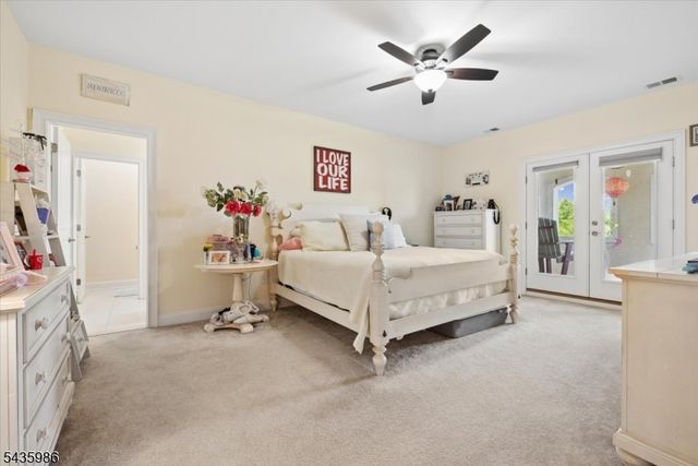 19 Green Valley Way, Harmony Twp., NJ 08865