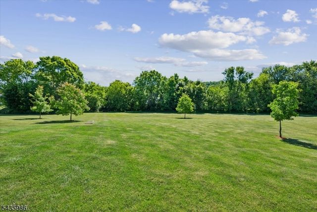 19 Green Valley Way, Harmony Twp., NJ 08865