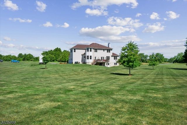 19 Green Valley Way, Harmony Twp., NJ 08865