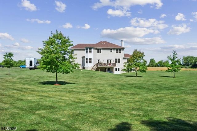 19 Green Valley Way, Harmony Twp., NJ 08865