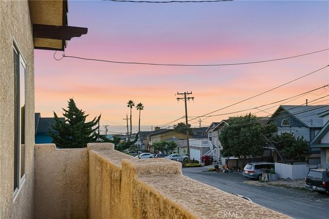 482 Yerba Buena Street, Morro Bay, CA 93442