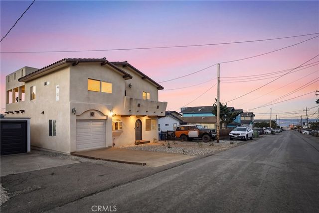 482 Yerba Buena Street, Morro Bay, CA 93442