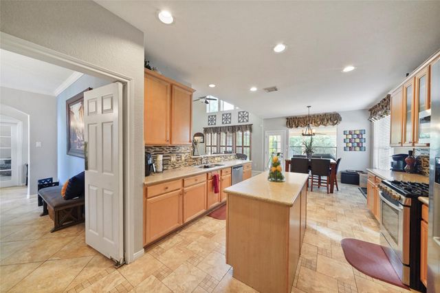 6027 Stone Trail Lane, Spring, TX 77379