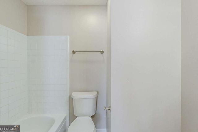 2419 Leslie Brook Drive, Decatur, GA 30035