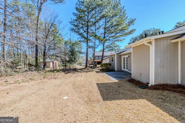 2419 Leslie Brook Drive, Decatur, GA 30035