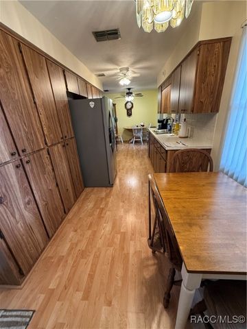 70 W Sugarmaple Lane, Beverly Hills, FL 34465