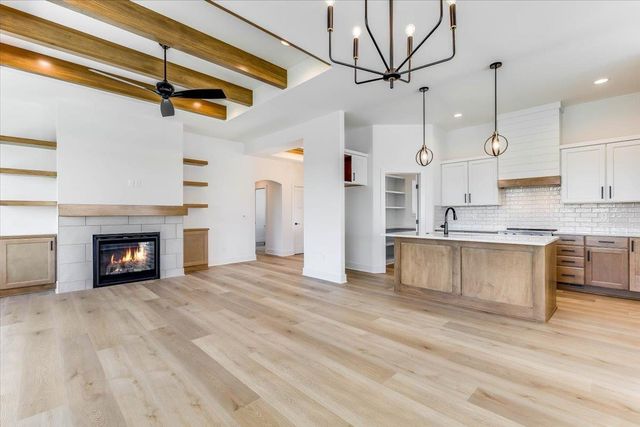 4722 N Saker, Wichita, KS 67219
