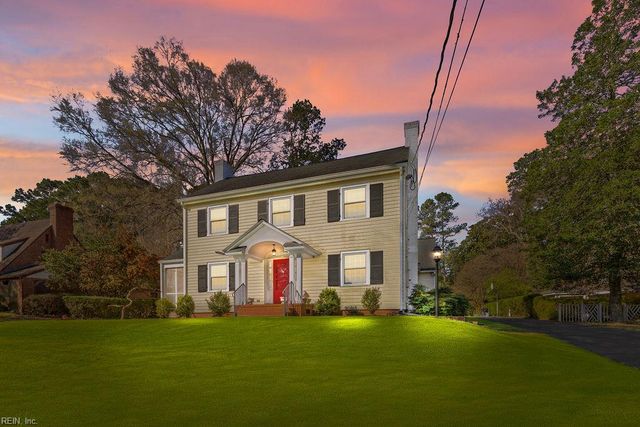 405 Meadow LN, Franklin, VA 23851