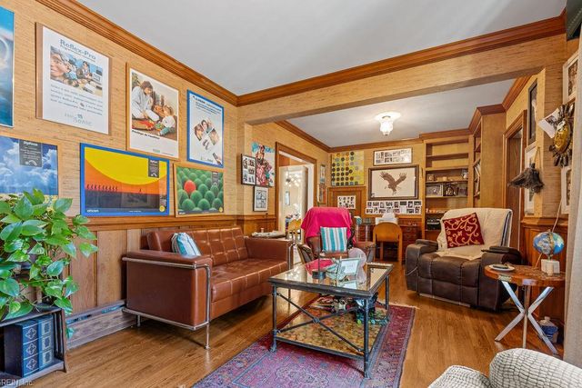 405 Meadow LN, Franklin, VA 23851