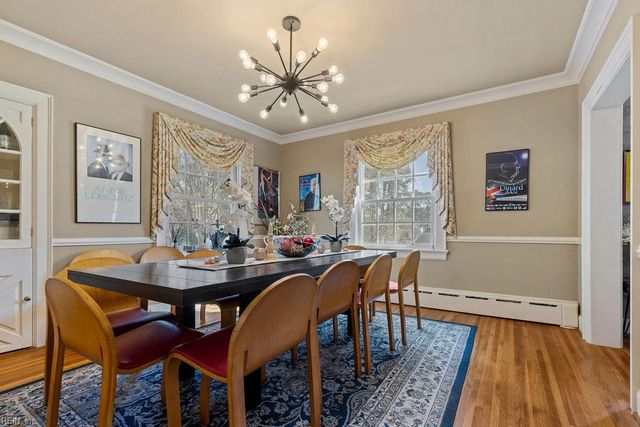 405 Meadow LN, Franklin, VA 23851